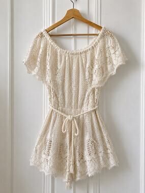 SEEK The Label White Lace Off Shoulder Boho Festival Romper XS Cotton Coastal